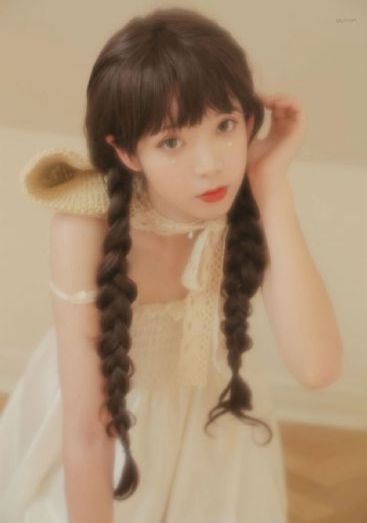 日韩美女私房照_BD国语在线观看完整版