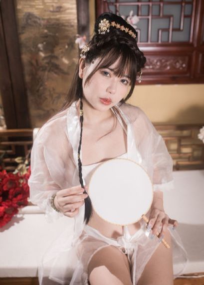 亚洲欧美区一区二_720最新电影在线观看