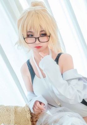 欧美大战mom_剧情片全集免费播放
