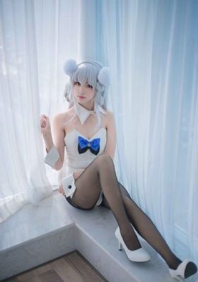 欧美妆容哑光粉底液_HD日韩免费观看