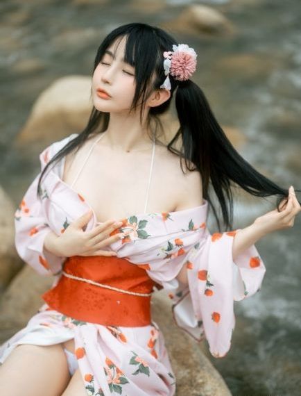 亚洲av成人区_4K高清免费观看