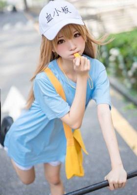 《美弥藤》中字_十万网红美女美酱