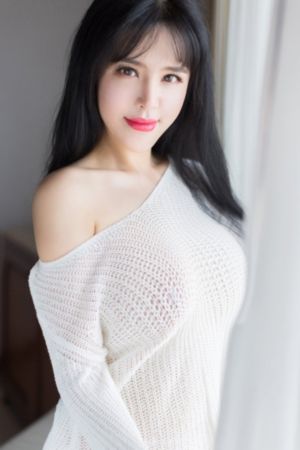 欧美吻戏拥吻片段_超清高清视频播放