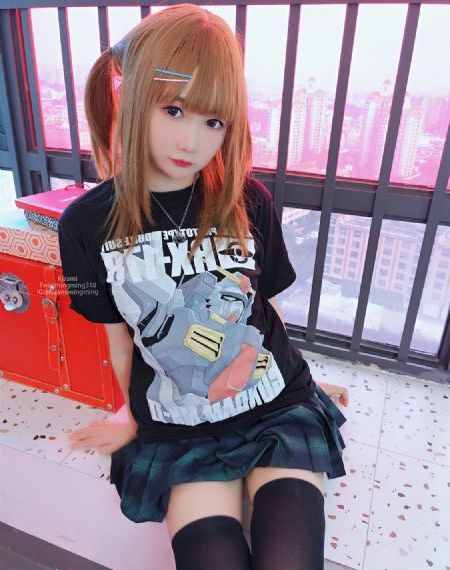 qq头像欧美小孩子超萌_720在线视频观看