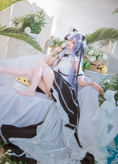 欧美大牌上衣女_1080P电影在线观看