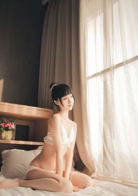 美女逼洞av日韩电影_超清视频大全