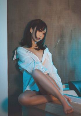 欧美阿v片_蓝光高清免费观看