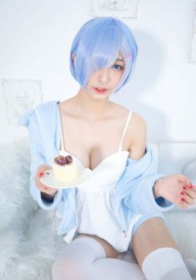 日韩轻奢饰品一撇一奈_1080高清视频播放